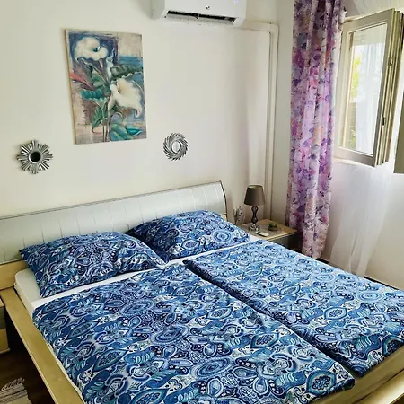 Fenyves House Apartamento Balatonfenyves