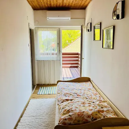 Fenyves House Appartement Balatonfenyves